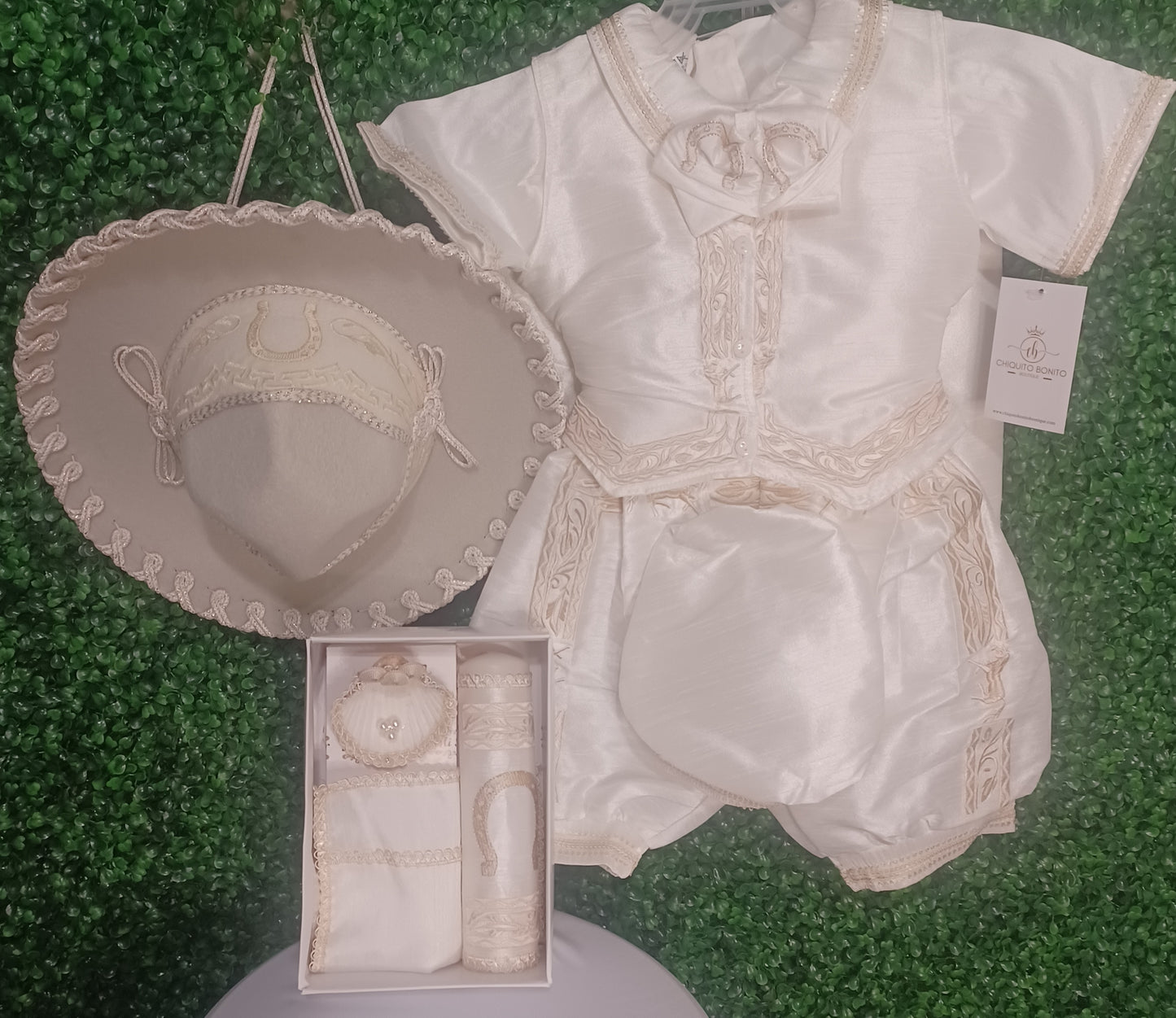 Bombacho Outfit Package in Beige